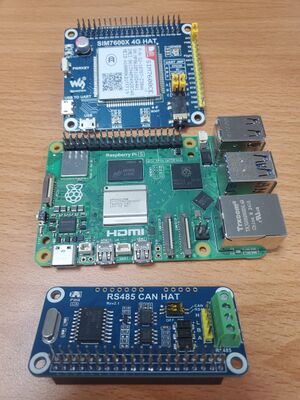 Raspberry Pi Unboxing 02.jpg